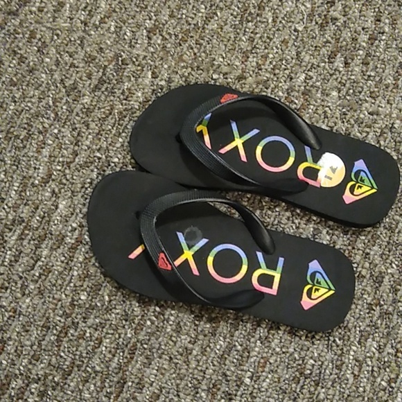 Girl's Roxy flip flops size 11/12 - Picture 1 of 4
